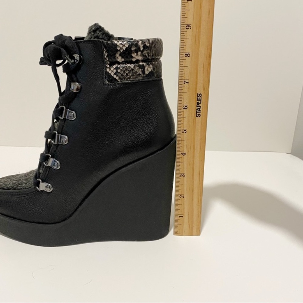 JESSICA SIMPSON Maelyn Black Leather Wedge Booties Boots NWT - Picture 7 of 13